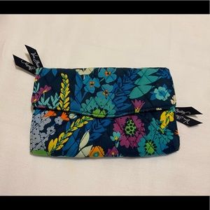 Vera Bradley multi card slot wallet crossbody